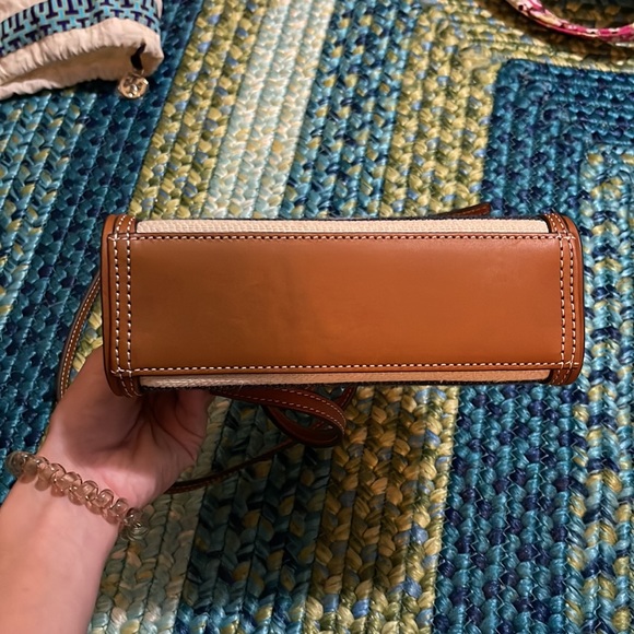 PRICE IS FIRM.Tory Burch Mini Tote. NWT. Never used. - Picture 7 of 9